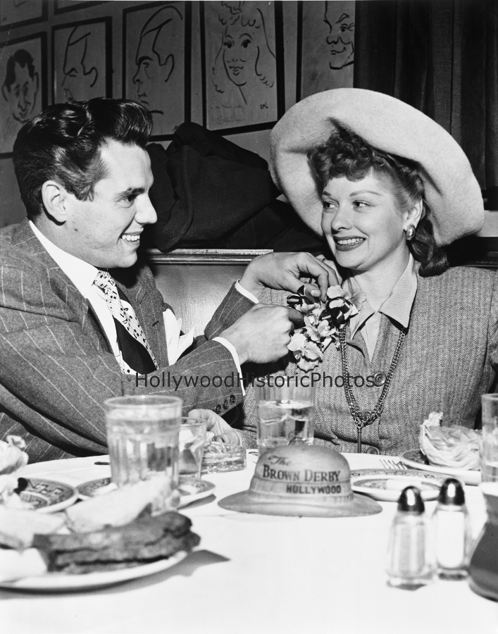 Lucille Ball Desi Arnaz at the Brown Derby Hollywood 1950 WM.jpg